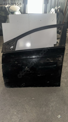 Fiat bravo siyah hatasız sağ ön kap