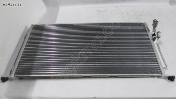 MN151100 LANCER 2003-2007 KLİMA RADYATÖRÜ