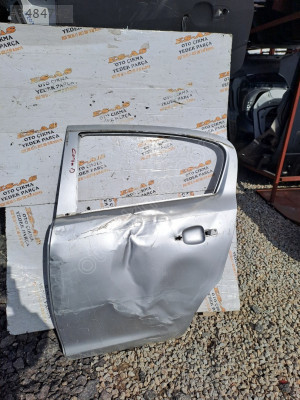 Opel Corsa D çıkma sol arka kapı 2008-2014