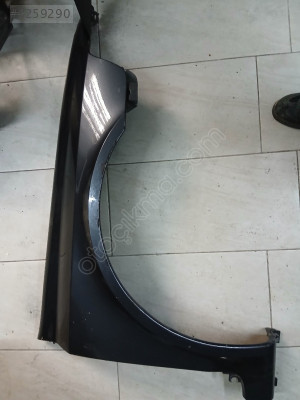 Renault laguna 2 sağ ön çamurluk hatasız