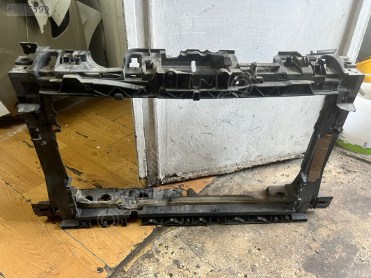 Ford courier ön panel