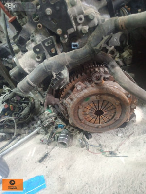 PEUGEOT 206 1.4 BENZİNLİ 130 BİNDE KOMPLE MOTOR