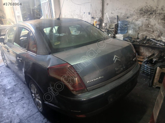 2009 model Citroen c4 arka bagaj kapağı