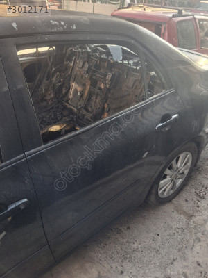 Toyota Corolla Sol Arka Kapı Çıkma Orjinal