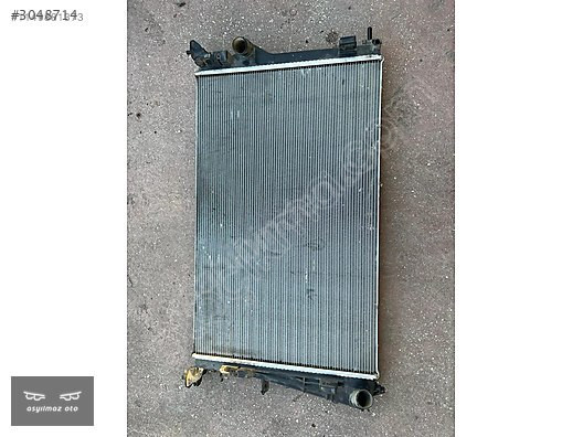 RENAULT MEGANE 4 SU RADYATÖRÜ ORJİNAL HATASIZ 214102845R