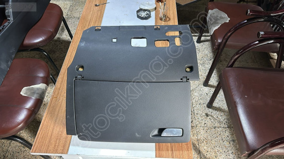 2018-2019 AUDİ A3 TORPİDO KAPAĞI ORJ ÇIKMA