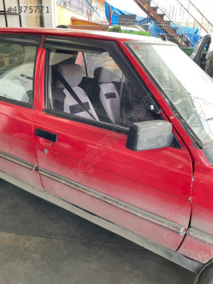 RENAULT BRODWAY SAĞ ÖN KAPI ORJİNAL ÇIKMA