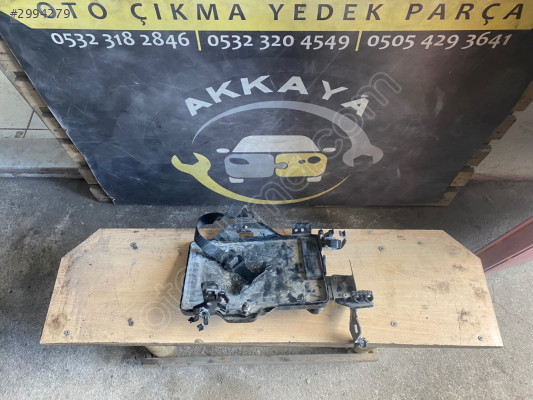 Fiat Egea Akü Alt Sacı / Akü Tablası Orjinal Çıkma