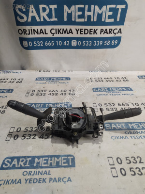 ÇIKMA RENAULT CLİO SİNYAL KOLU 8200853908