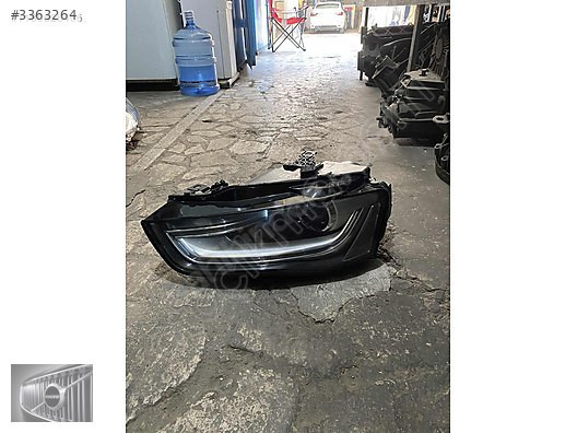 AUDI A4 SOL ÖN FAR