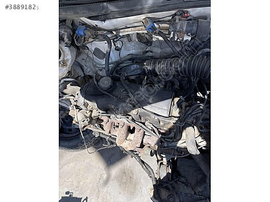 Hyundai accent çıkma orjinal külbütür kapagı