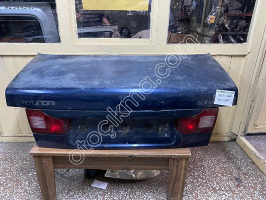 HYUNDAİ SONATA STOP LAMBASI BAGAJ İÇİ ORJİNAL 1994 MODEL