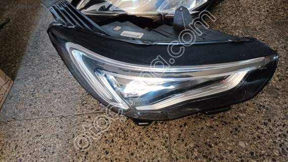 2018 opel grandland sağ far