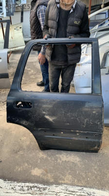 HONDA CRV ÇIKMA SAĞ ARKA KAPI ORJİNAL 1997-2001