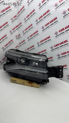 CİTROEN C5 AİRCROSS  SAĞ FAR 9845356280