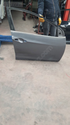 hyndai i30 13/16 sağ ön kapı sefalılar oto cıkma
