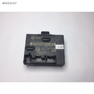 Audı A4 kapı Beyni 8K0959795A