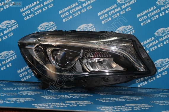 MERCEDES CLA MAKYAJLI SAĞ FAR ÇIKMA