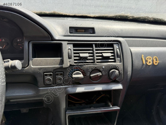 FORD ESCORT KALORİFER IZGARASI , FORD ESCORT GÖĞÜS TORPİDO 90-95