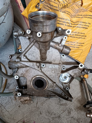 A2740150400 W205 motor kapağı