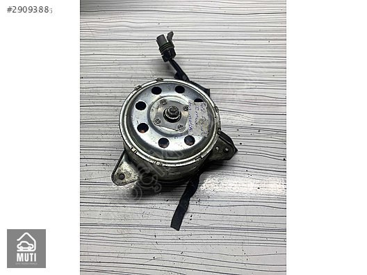 Ford Focus 22005 - 2011 Soğutma fanı (Motorlu) 500.0421