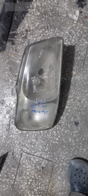 Hyundai Accent sağ far