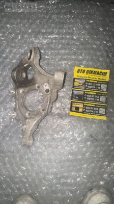 MERCEDES E SERİSİ W212 SAĞ ARKA TAŞIYICI A2123570206