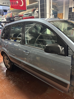 FORD FUSİON SAĞ İKİ KAPI