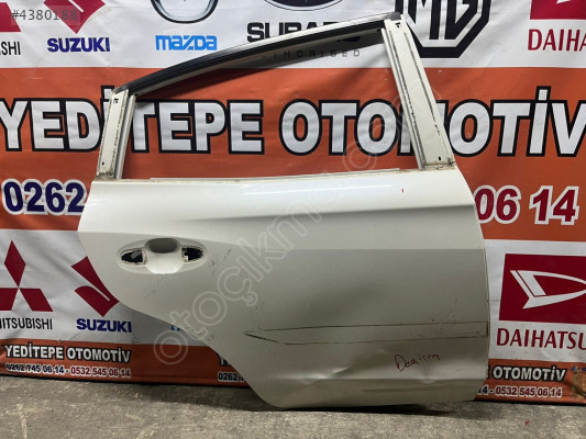 subaru xv sağ arka kapı