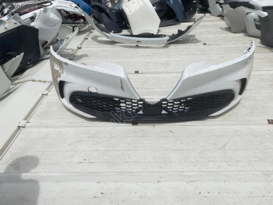 ALFA ROMEO TONELA BEYAZ ORJINAL ÖN TAMPON HATASIZ