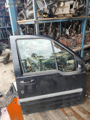 FORD CONNECT SAĞ ÖN KAPI OTO FEDAİ