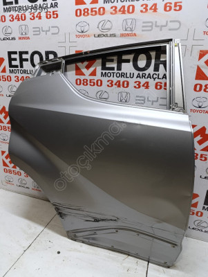 TOYOTA CHR ORJİNAL ÇIKMA SAĞ ARKA KAPI 23