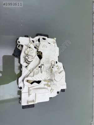 MERCEDES VİTO SÜRGÜLÜ KAPI KİLİT