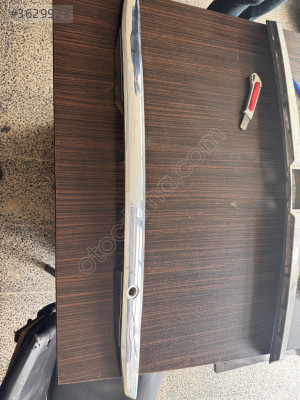 Toyota corolla bagaj çitası çıkma yedek parça
