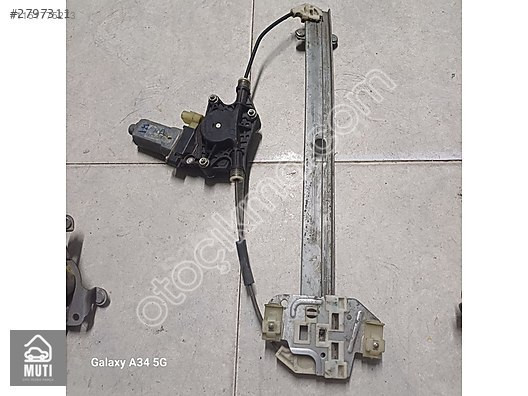 Hyundai Accent Era Sol Ön Cam Kriko
