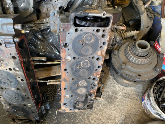 İSUZU NPR 71 ÇIKMA SİLİNDİR KAPAĞI