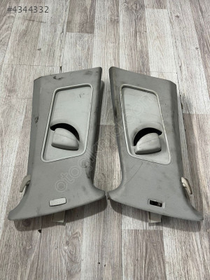 VOLKSWAGEN GOLF 5 SAG SOL ORTA DİREK BAKALETİ ÇIKMA ORJİNAL 1K086