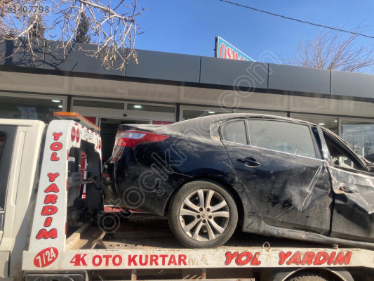 renault latitude sağ  arka kapı