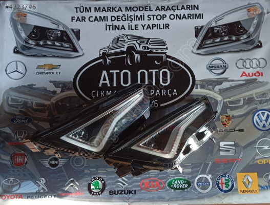 SEAT CUPRA ATECA ORJİNAL ÇIKMA SAĞ FAR v