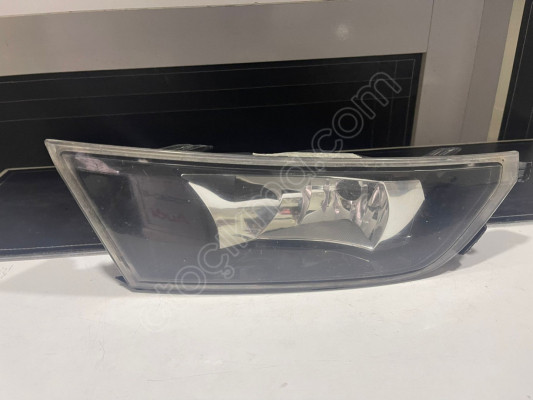 SKODA SUPERB SİS FARI 2015-2018