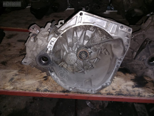 Renault megane 3 h4j 700 komple şanzuman parçaları