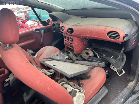 SADECE WHATSAPTAN ULAŞIN MERCEDES A160  KIMIZI VİŞNE TORPİDO