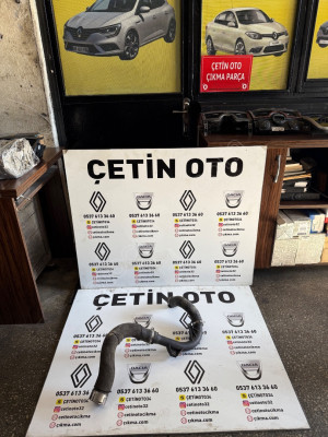 RENAULT CLIO INTERCOOLER PIPE 2023 1.0 PETROL MANUAL 310000195603