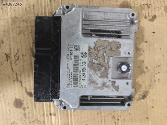 0261S04348 MEVD17.5.5 VOLKSWAGEN MOTOR BEYNİ