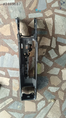 FORD FİESTA ORTA KONSOL ORJİNAL ÇIKMA
