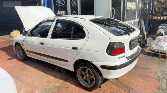 RENAULT MEGAN 1.9 DİZEL KAPUT