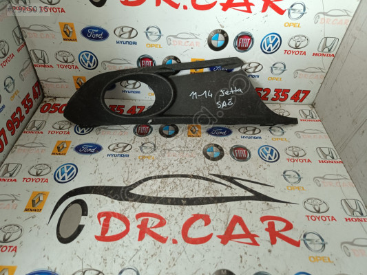 VOLKSWAGEN JETTA 2011-14 SAĞ SİS ÇERÇEVESİ ORİJİNAL 5C6853666A