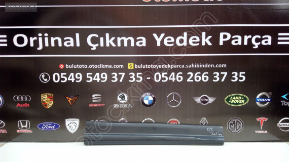 AUDİ Q2 SAĞ ÖN KAPI BANDI 2017-2023 81A853960
