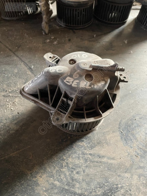CİTROEN BERLİNGO KALORİFER MOTORU ORJİNAL ÇIKMA