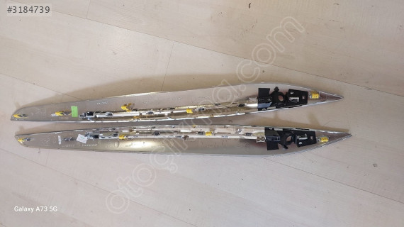 RENAULT MEGANE IV ORTA KONSOL ÇERÇEVESİ SAĞ -SOL  OEM 969301794